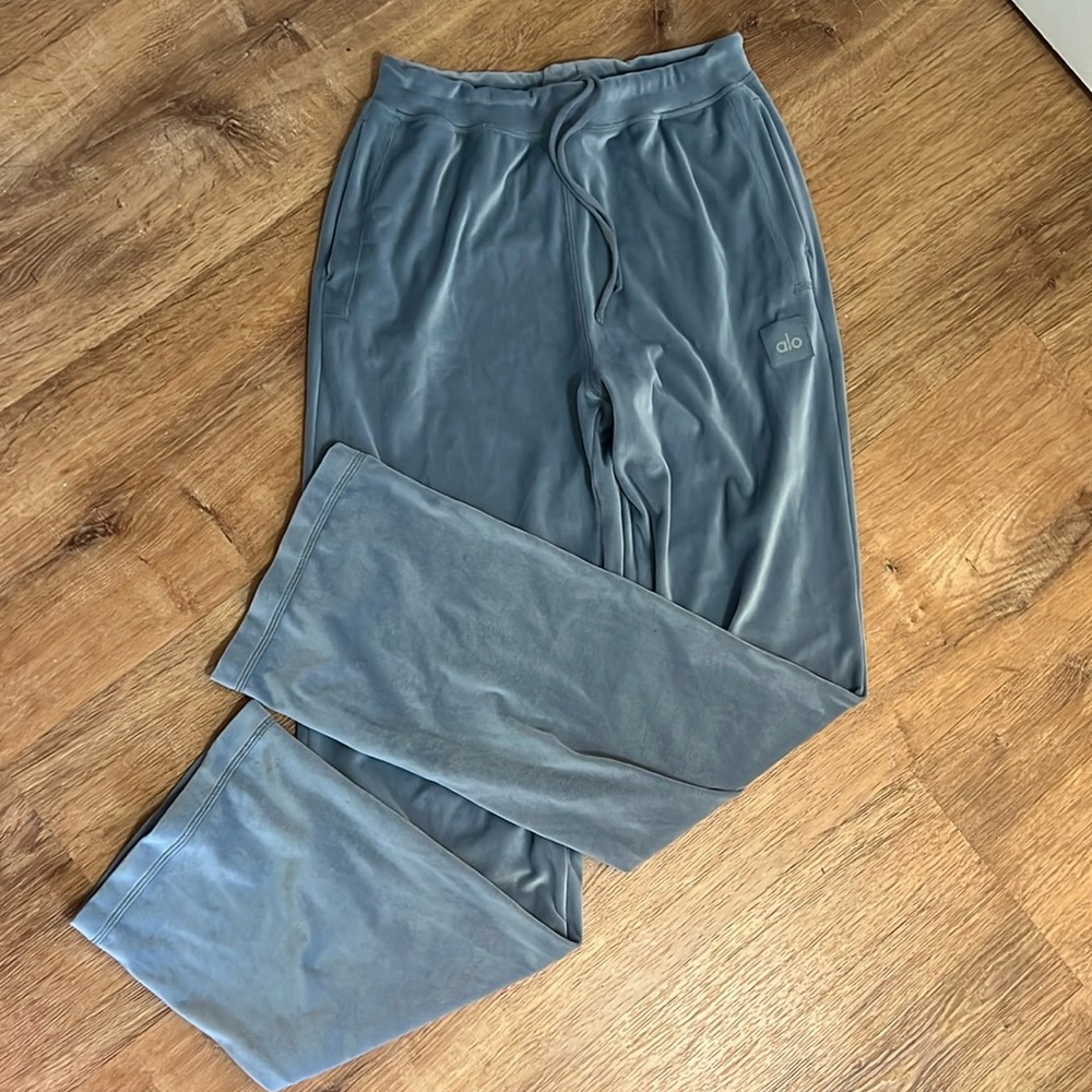 Alo Women’s Suede Track Pants